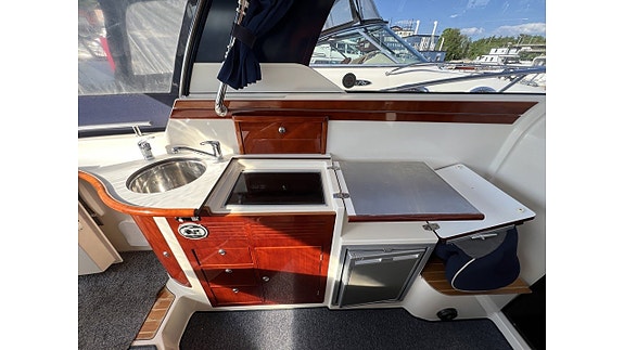 Aquador 28 HT 2008 Mercruiser 4,2 QSD 2008 606 tim! 15 of 23