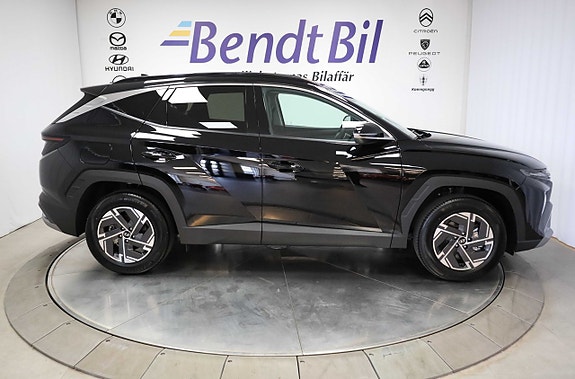 Hyundai Tucson 18 of 25