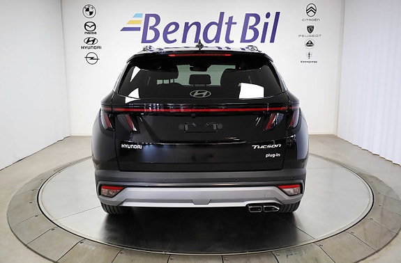 Hyundai Tucson 11 of 25