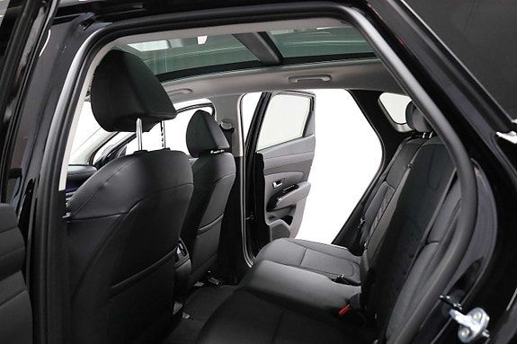 Hyundai Tucson 24 of 25