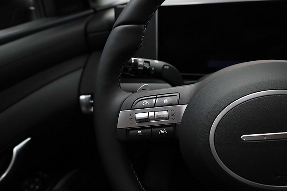 Hyundai Tucson 13 of 25