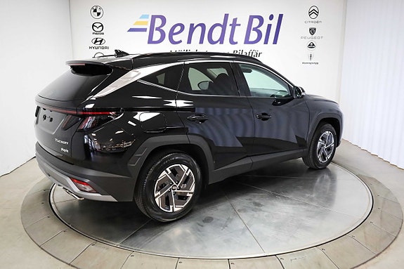 Hyundai Tucson 16 of 25