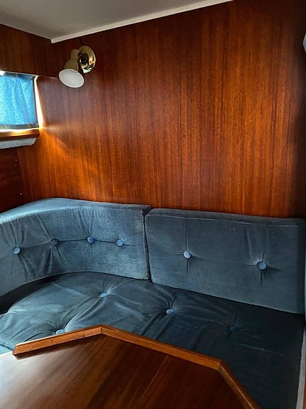 Storebro royal Cruser 40 Biscaya/ 1984/Volvo Penta Tamd 70x2 7 of 12