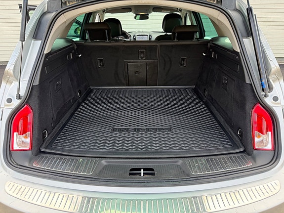 Opel Insignia 19 of 21