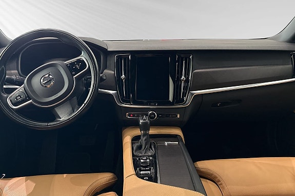 Volvo V90 Cross Country 9 of 24