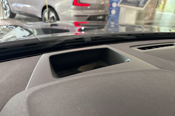 Volvo V90 Cross Country 20 of 24