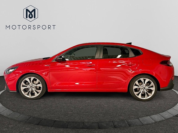 Hyundai i30 2 of 20