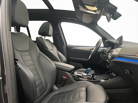 BMW X3 19 of 30
