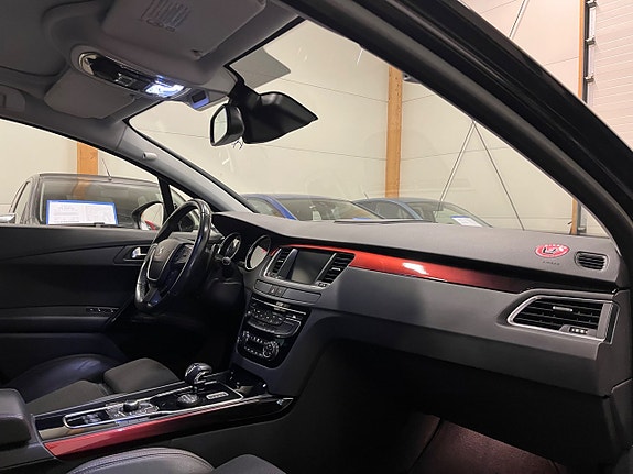 Peugeot 508 RXH 9 of 18