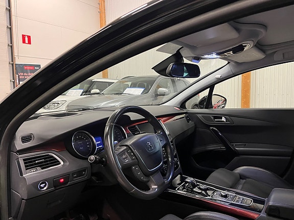 Peugeot 508 RXH 12 of 18