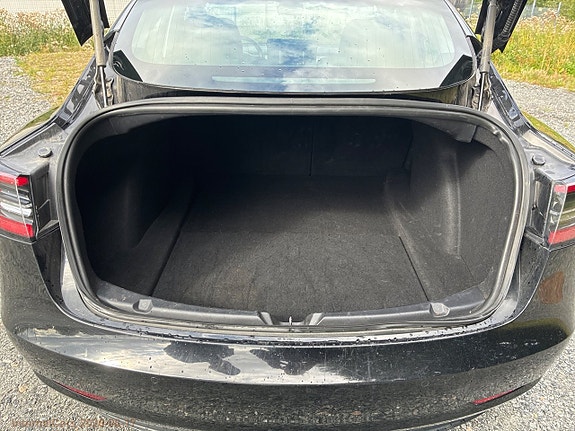 Tesla Model 3 9 of 25