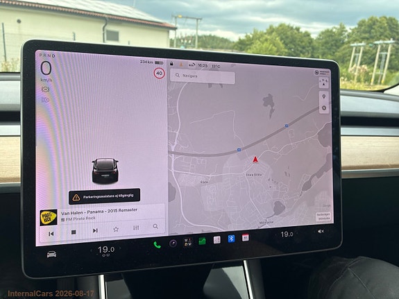 Tesla Model 3 15 of 25