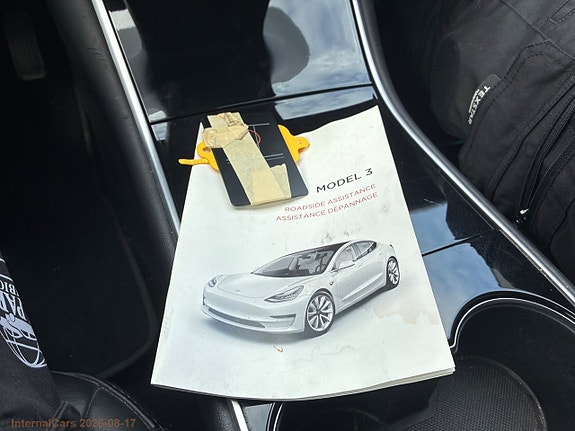Tesla Model 3 22 of 25