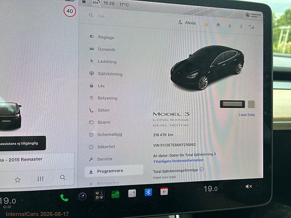 Tesla Model 3 11 of 25