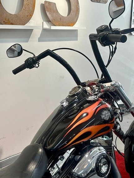 Harley-Davidson FXDWG Wide Glide Twin Cam med ABS! 5 of 8