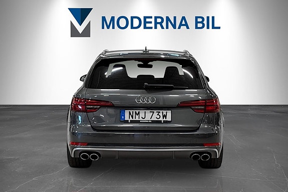 Audi S4 5 of 26