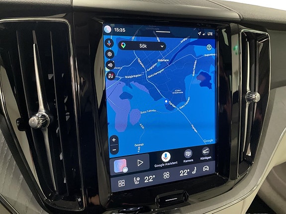 Volvo XC60 20 of 27