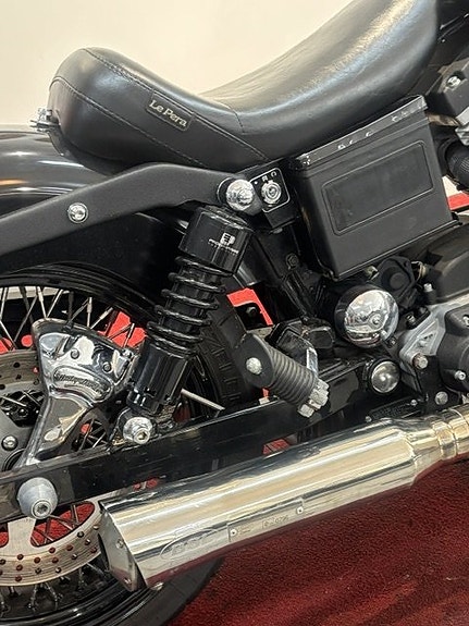 Harley-Davidson FXD Dyna Bobber Twin Cam, Sensommarpris! 3 of 7