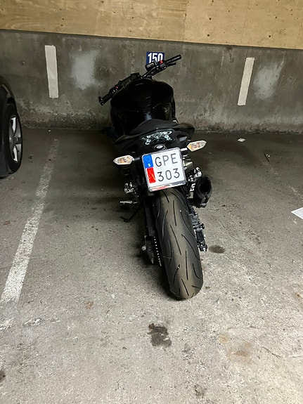 Kawasaki Z800 3 of 5