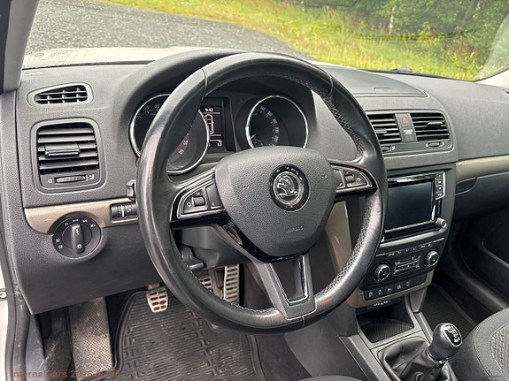 Skoda Yeti 13 of 30