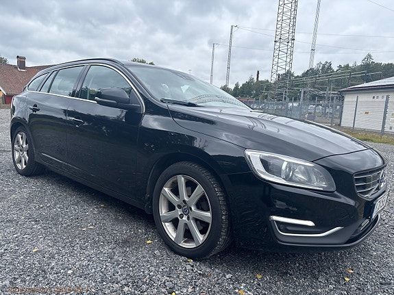 Volvo V60 3 of 25
