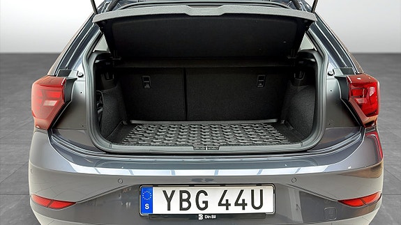 Volkswagen Polo 13 of 13