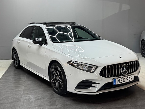 Mercedes-Benz A200 2 of 18