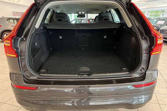 Volvo XC60 7 of 11