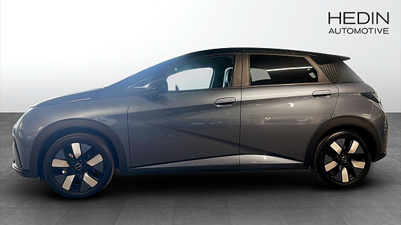 BYD Dolphin 6 of 9
