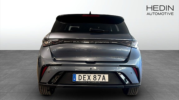 BYD Dolphin 7 of 9