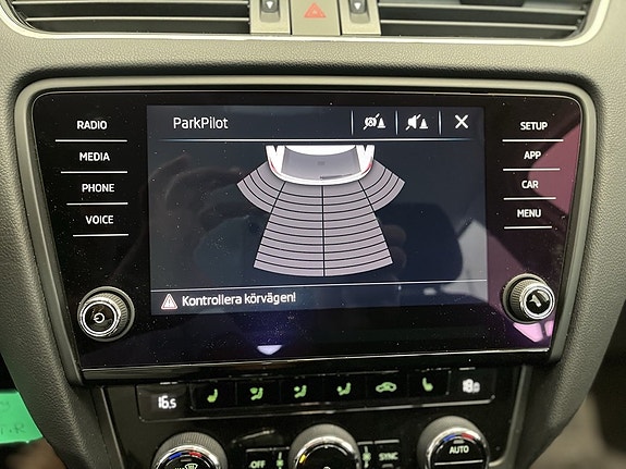 Skoda Octavia 11 of 13