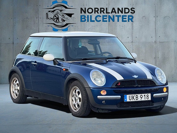 MINI Cooper 2 of 10