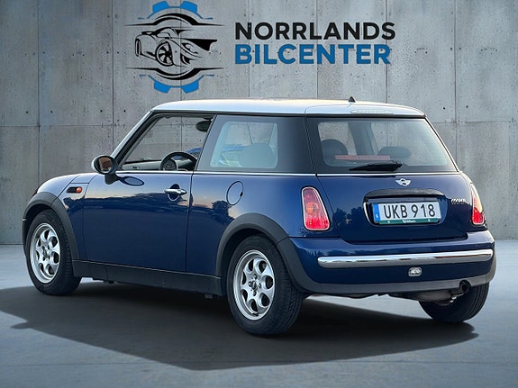 MINI Cooper 4 of 10