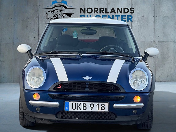 MINI Cooper 6 of 10