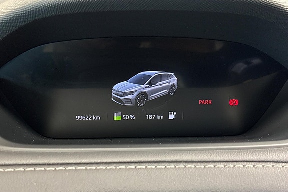 Skoda Enyaq 16 of 25