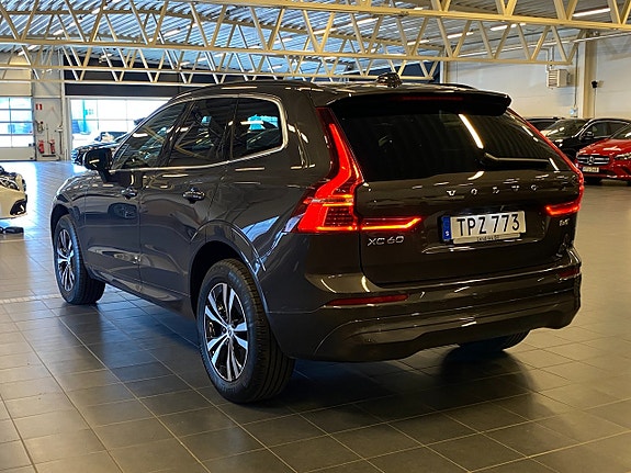 Volvo XC60 5 of 22
