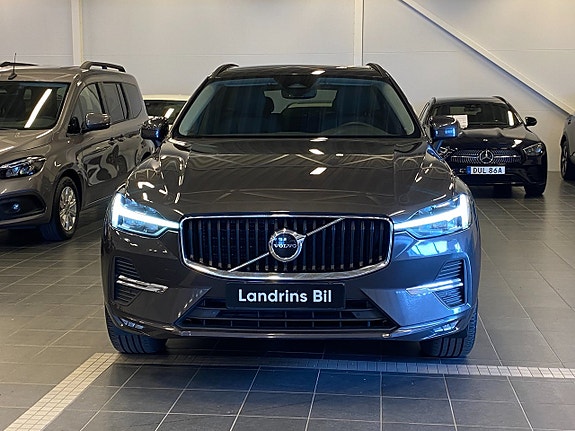 Volvo XC60 2 of 22