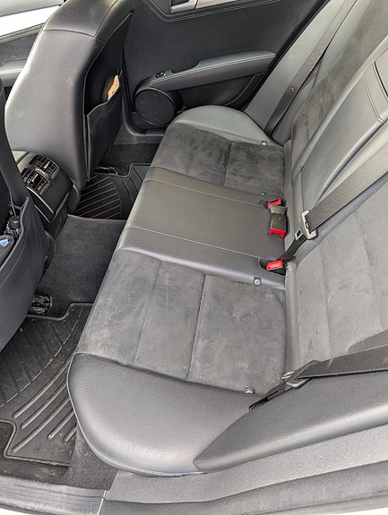 Mercedes-Benz C220 7 of 10