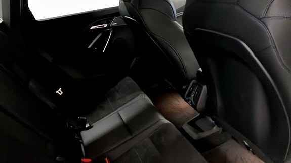 BMW X1 5 of 9