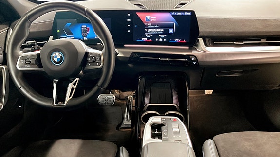 BMW X1 4 of 9