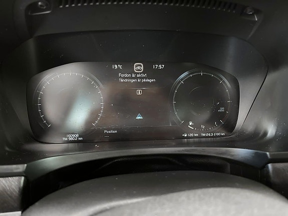 Volvo V90 Cross Country 14 of 18