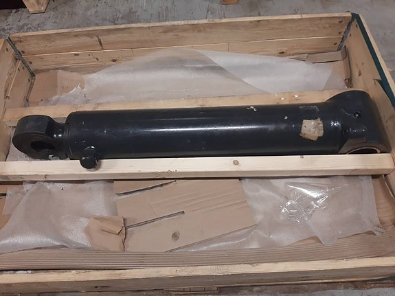 Ponsse K90+ Lyftcylinder