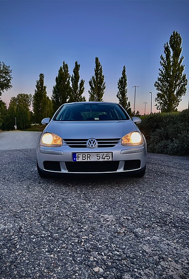 Volkswagen Golf V 3 of 19