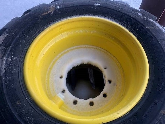 Nokian Forest King F2 710/40-24,5 2 of 2