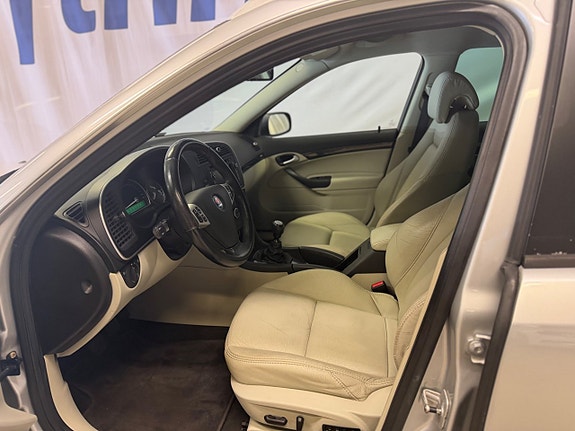 Saab 9-3X 5 of 10