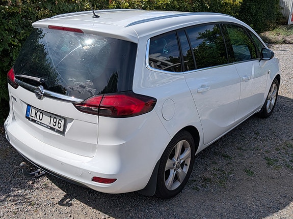 Opel Zafira Tourer 3 of 6