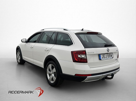 Skoda Octavia Scout 5 of 30