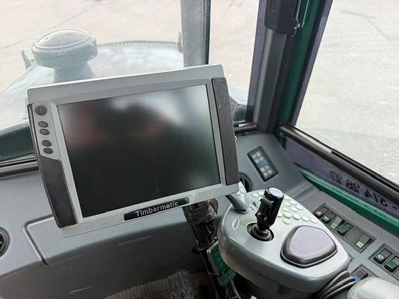 John Deere 1410 D 5 of 12