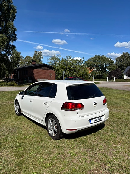 Volkswagen Golf VI 3 of 14
