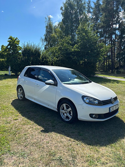 Volkswagen Golf VI 4 of 14